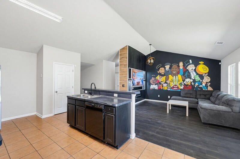 9 Harbison Place Photo 4