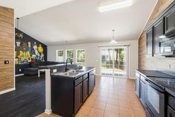 9 Harbison Place photo 4