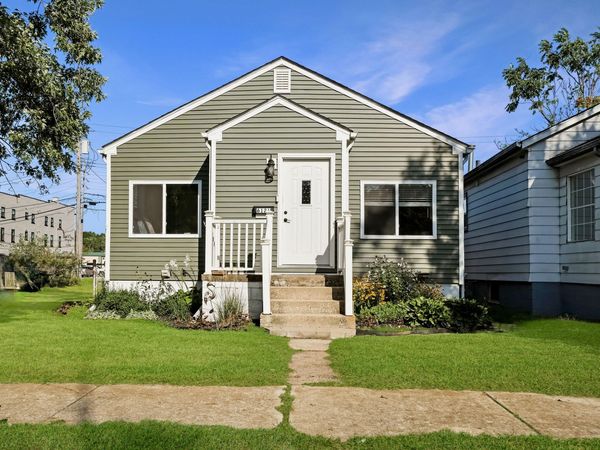 6121 Marshall Avenue, Hammond, IN 46323
