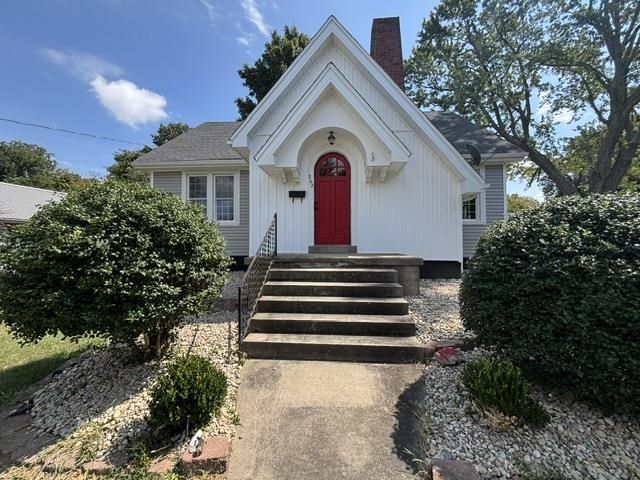 202 College Street, Greenville, KY 42345 Main Photo