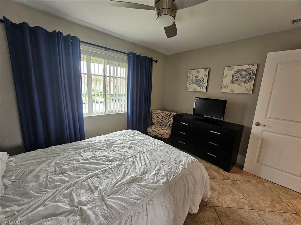7761 Jewel Ln, Unit 204, Naples, FL 34109 Photo