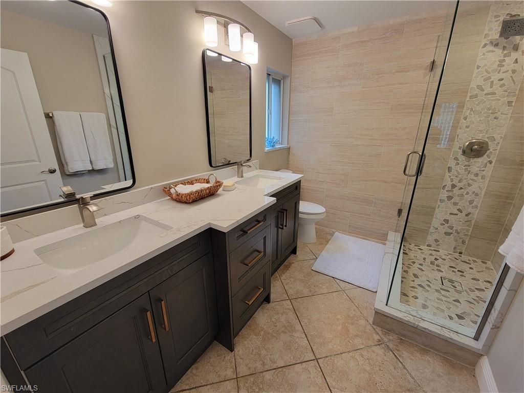 7761 Jewel Ln, Unit 204, Naples, FL 34109 Photo