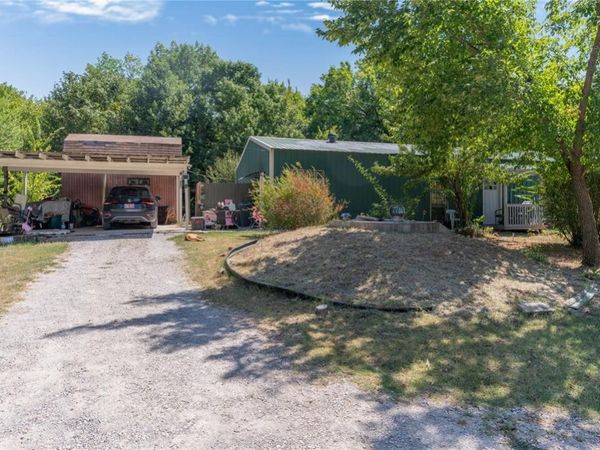32383 Summerwood Lane, Macomb, OK 74852