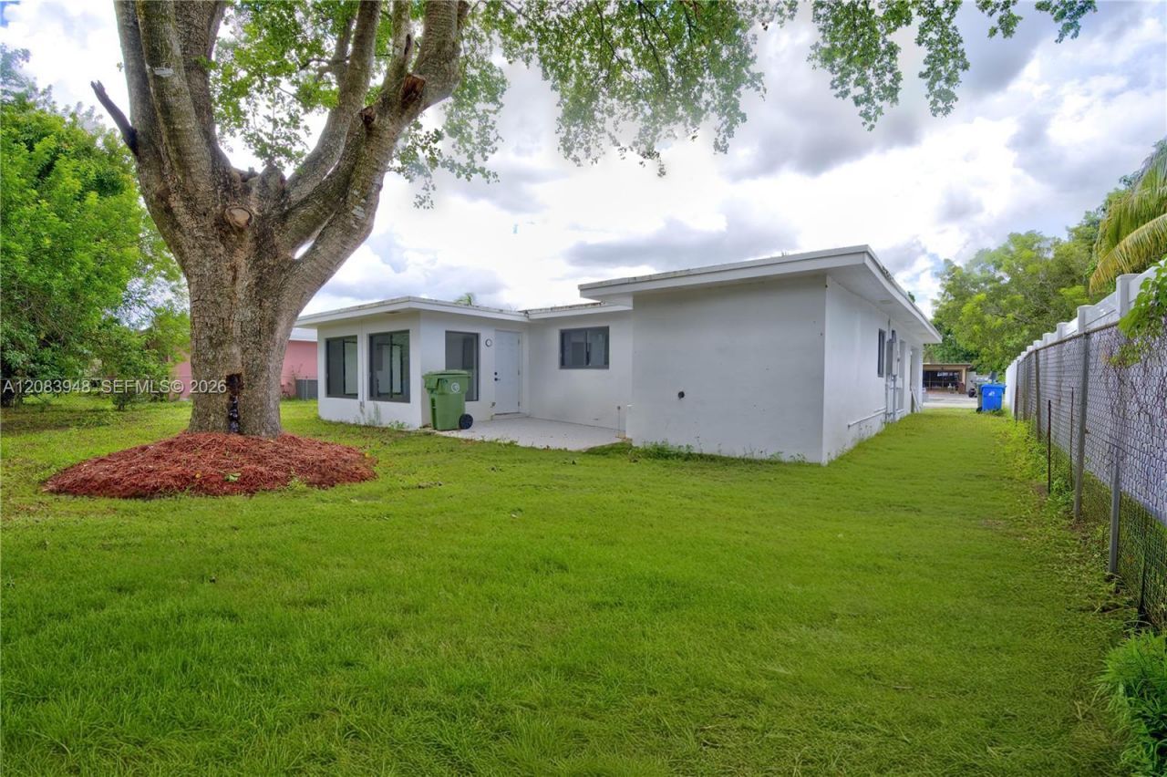 810 Wyoming Ave, Fort Lauderdale, FL 33312 Photo