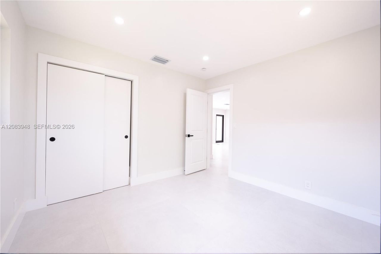 810 Wyoming Ave, Fort Lauderdale, FL 33312 Photo