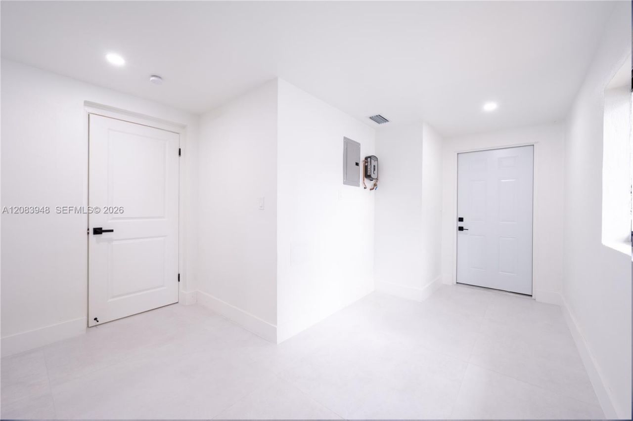 810 Wyoming Ave, Fort Lauderdale, FL 33312 Photo