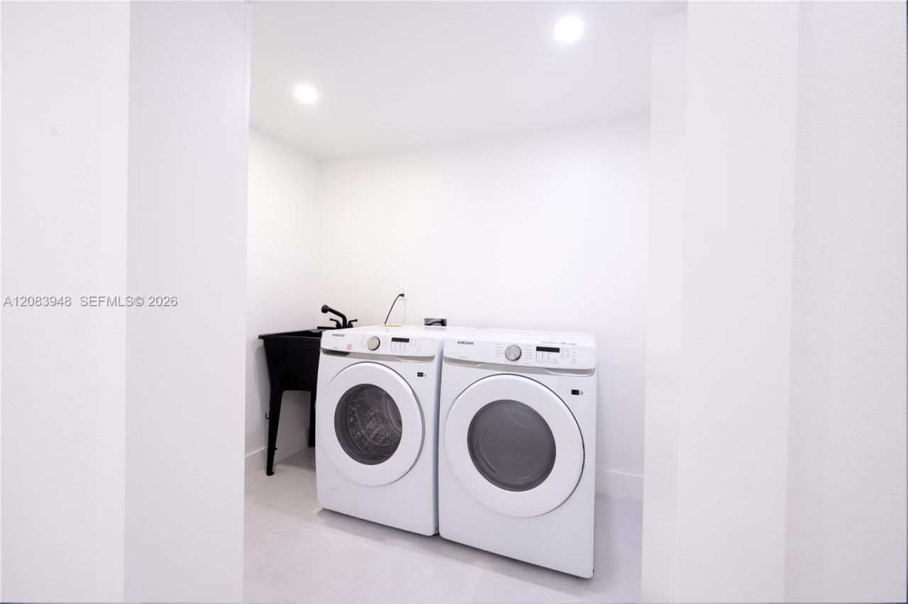 810 Wyoming Ave, Fort Lauderdale, FL 33312 Photo