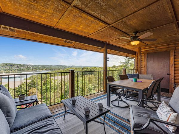 160 Village Trail , Unit 10, Branson, MO 65616
