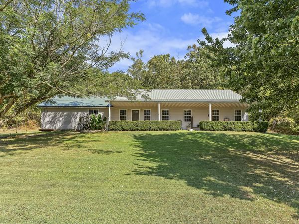 1092 Blackjack School Road, Marionville, MO 65705