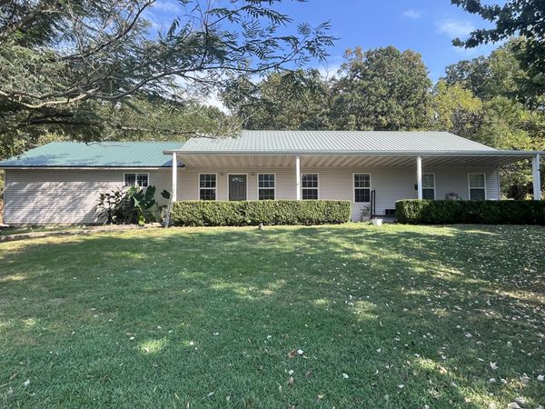 1092 Blackjack School Road , Marionville, MO 65705