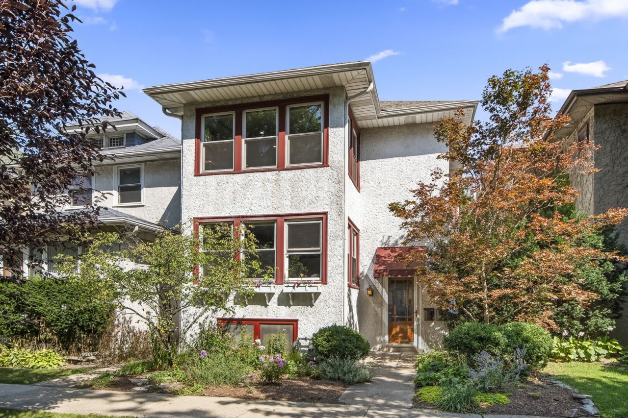 642 S Lombard Avenue , Oak Park, IL 60304 Main Photo