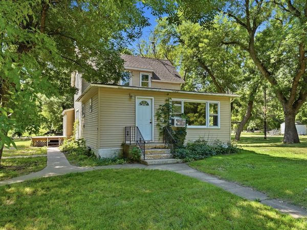 401 Dresden Avenue S, Herman, MN 56248