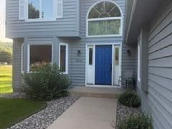 2941 Stonegate Court SW, Rochester, MN 55902