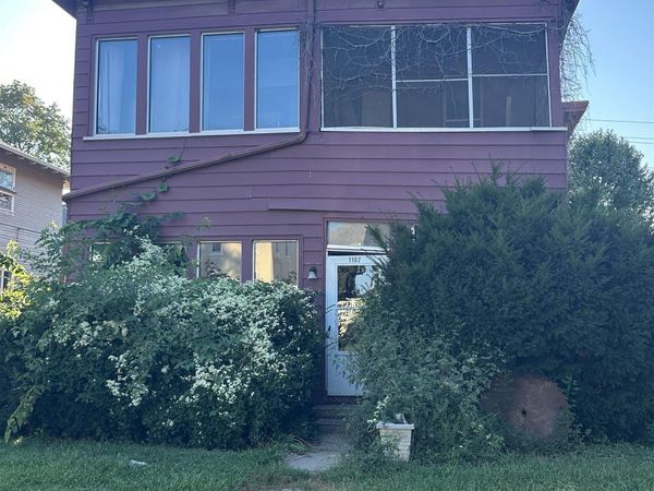 1107 N 7Th Street, Burlington, IA 52601