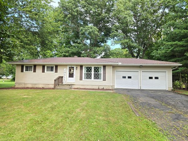 9697 Ketterman Drive , Galion, OH 44833
