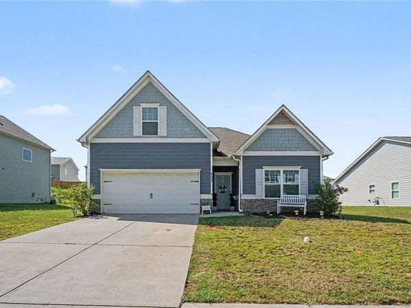 207 Malbone Street SW, Cartersville, GA 30120