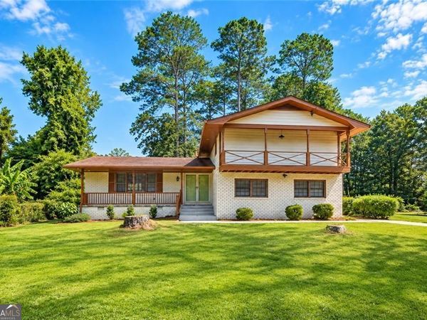 3076 Briarleaf Drive, Decatur, GA 30034