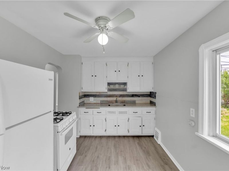 4461 W 137th Street, Cleveland, OH 44135 Photo 10