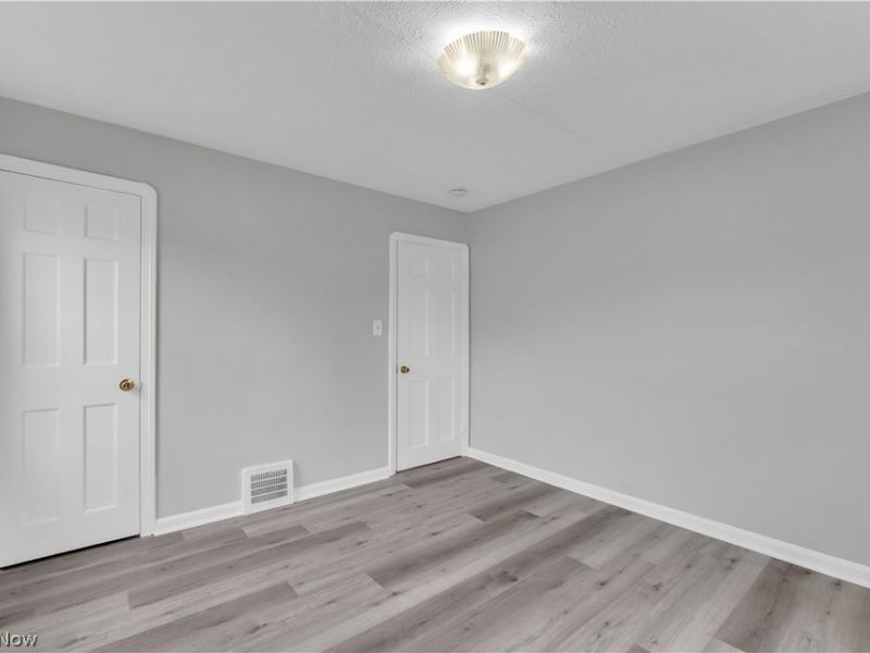 4461 W 137th Street, Cleveland, OH 44135 Photo 5