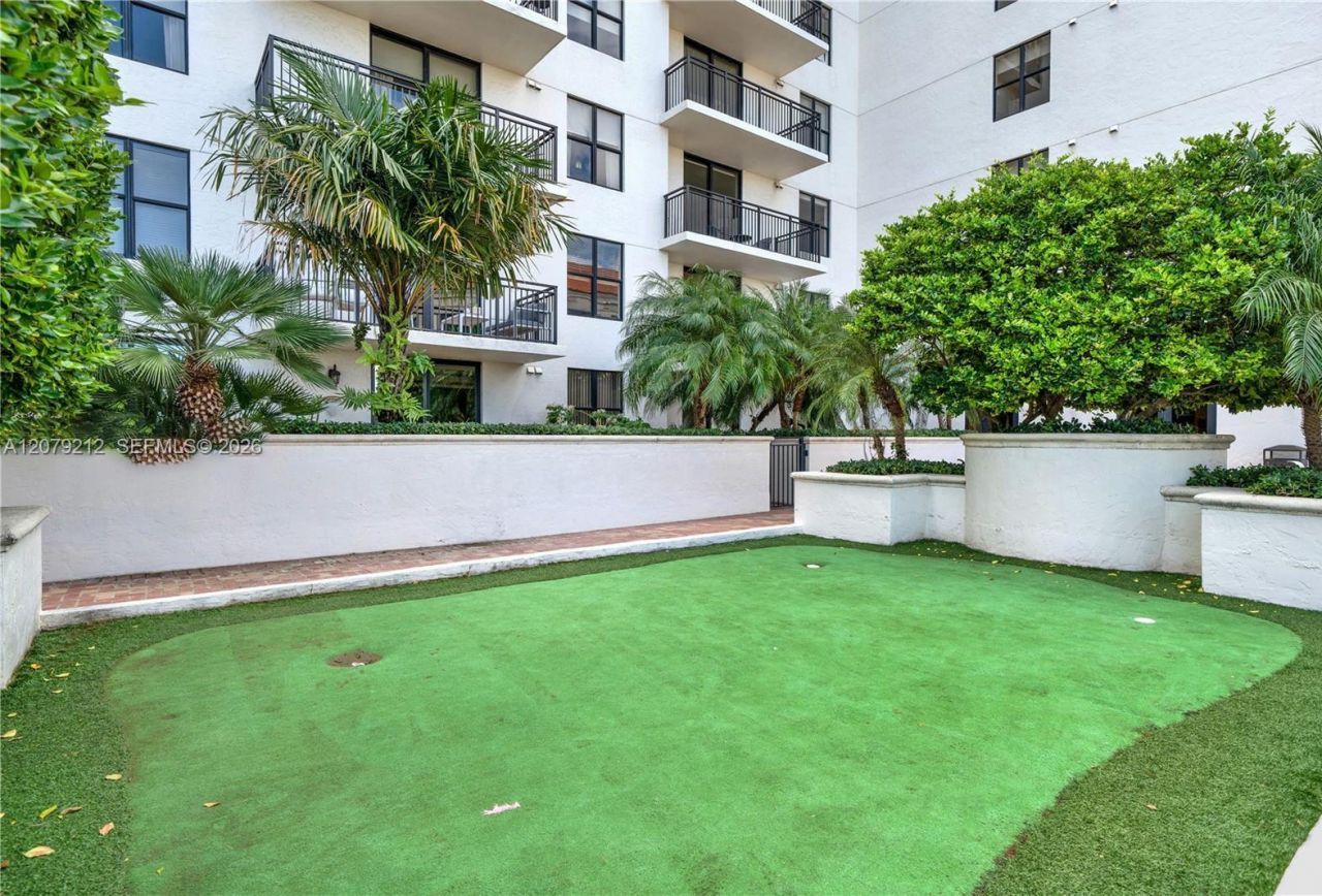 888 S Douglas Rd, Unit 1512, Coral Gables, FL 33134 Photo