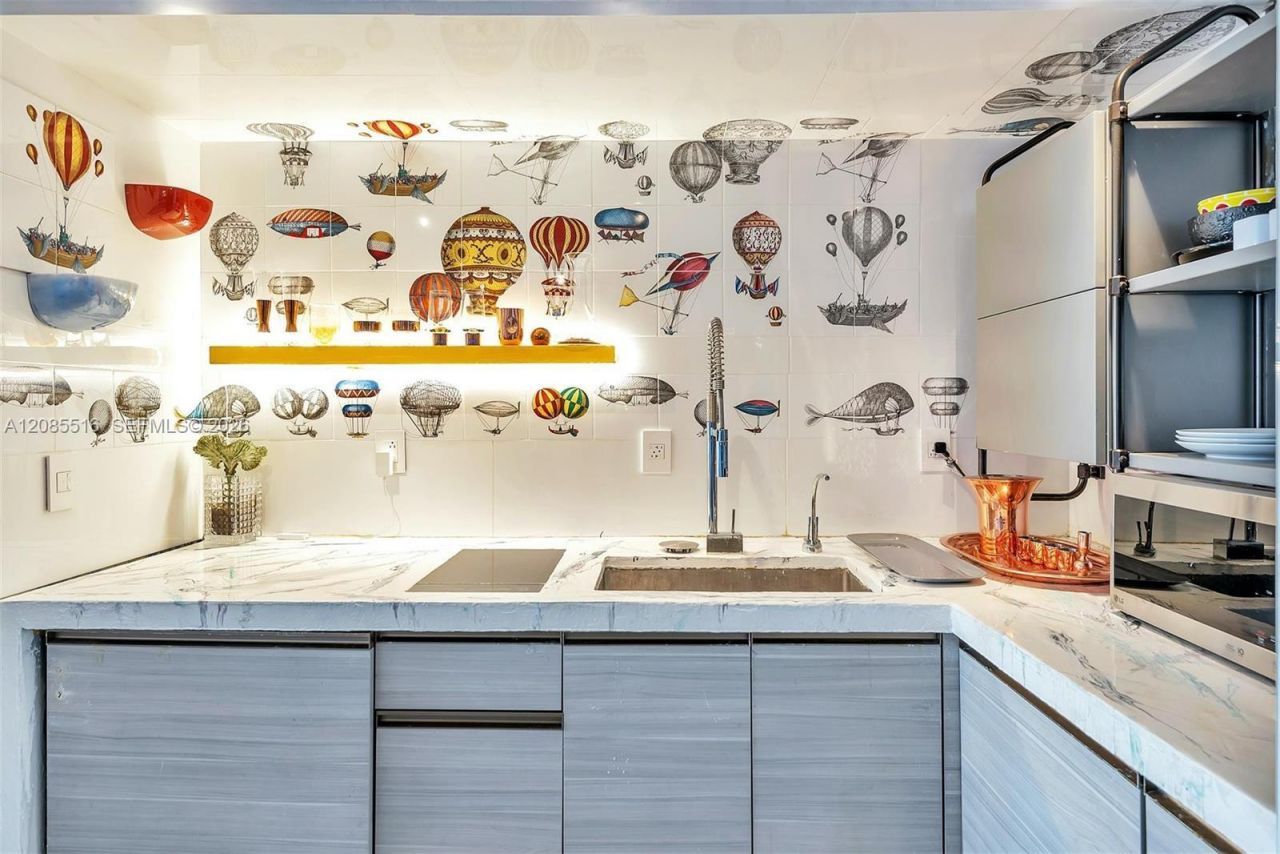 1100 West Ave, Unit 1020, Miami Beach, FL 33139 Photo
