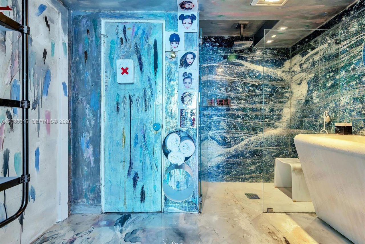 1100 West Ave, Unit 1020, Miami Beach, FL 33139 Photo