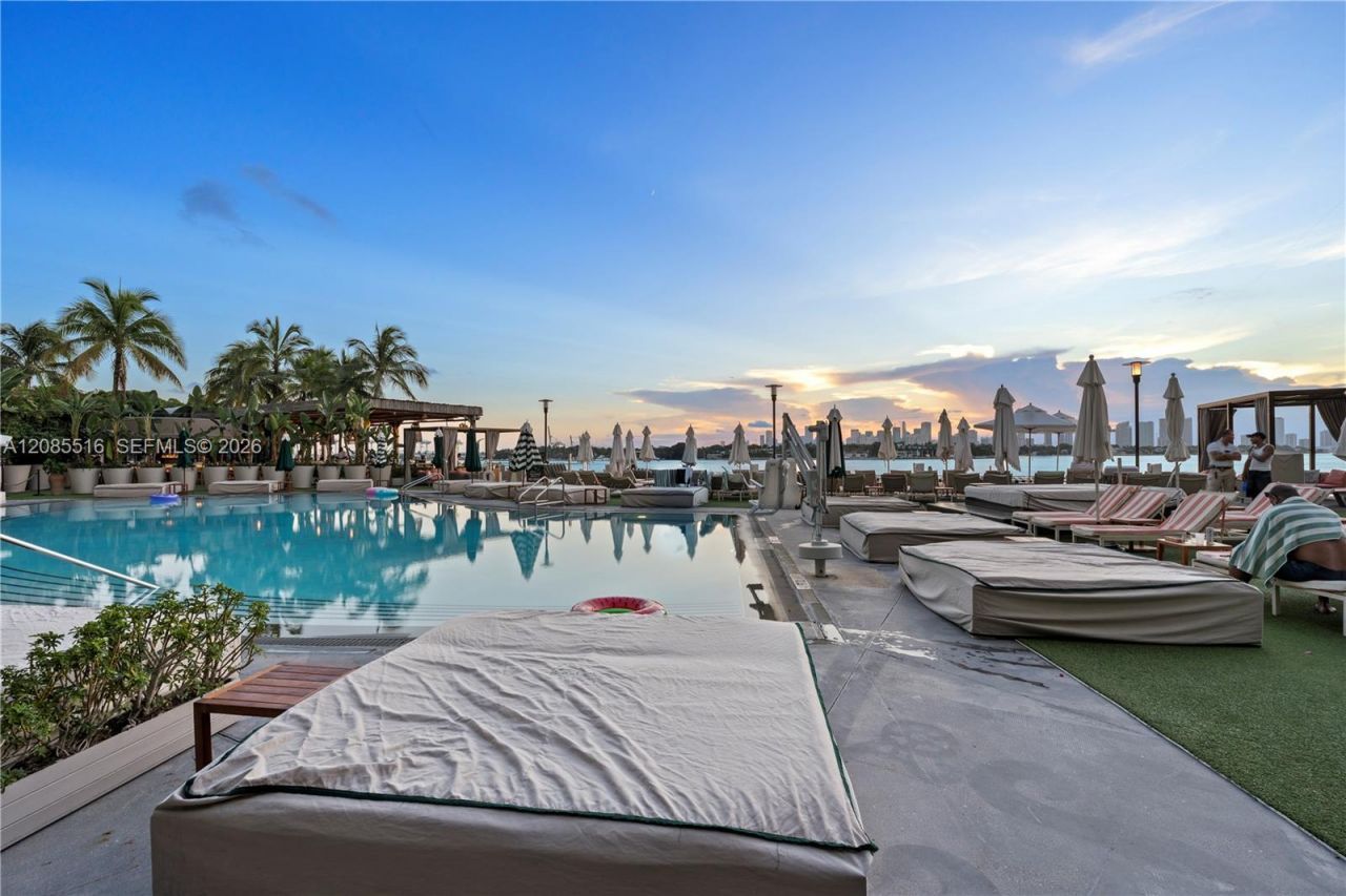 1100 West Ave, Unit 1020, Miami Beach, FL 33139 Photo