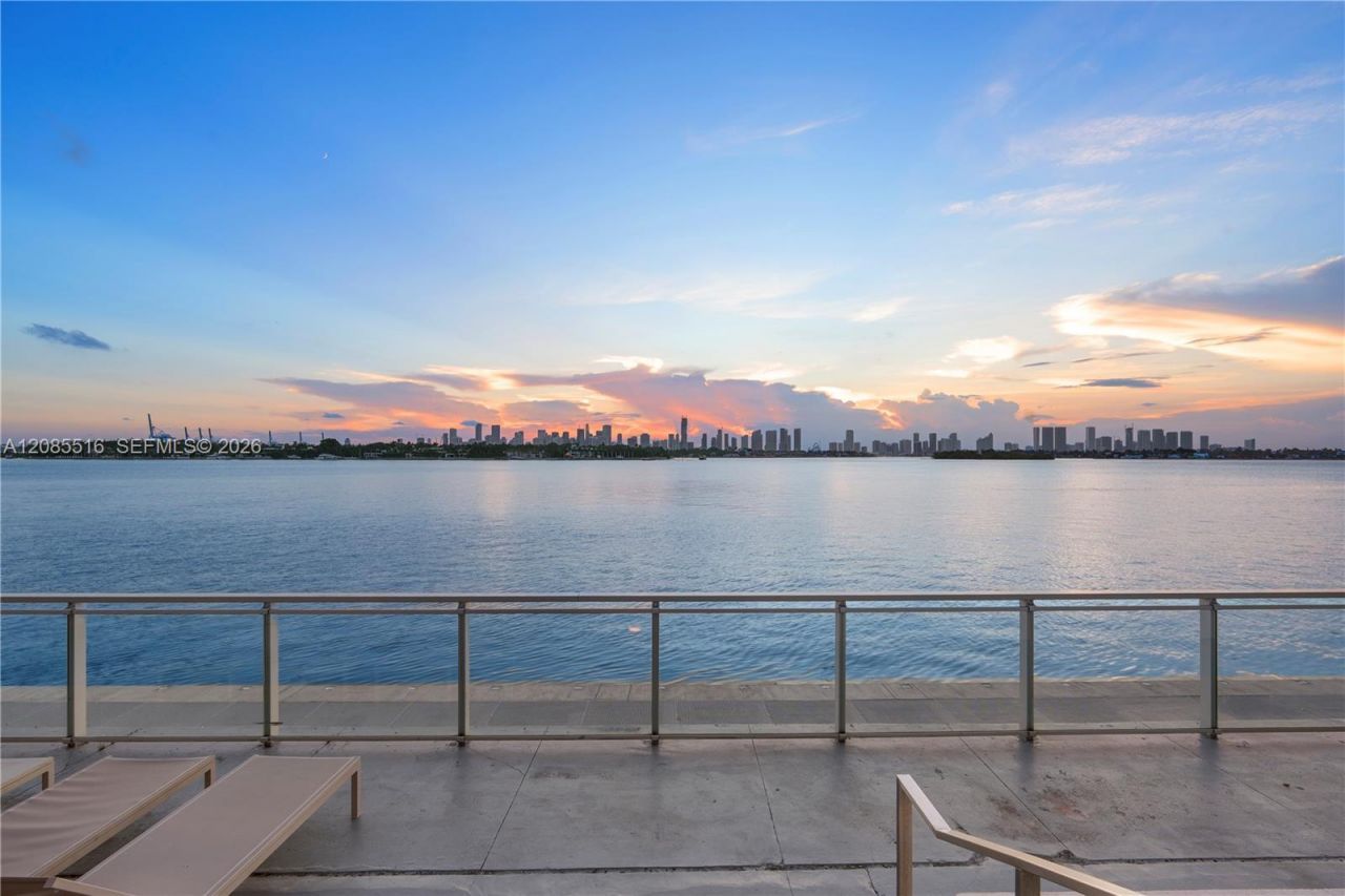 1100 West Ave, Unit 1020, Miami Beach, FL 33139 Photo