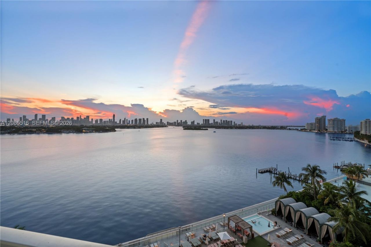 1100 West Ave, Unit 1020, Miami Beach, FL 33139 Photo