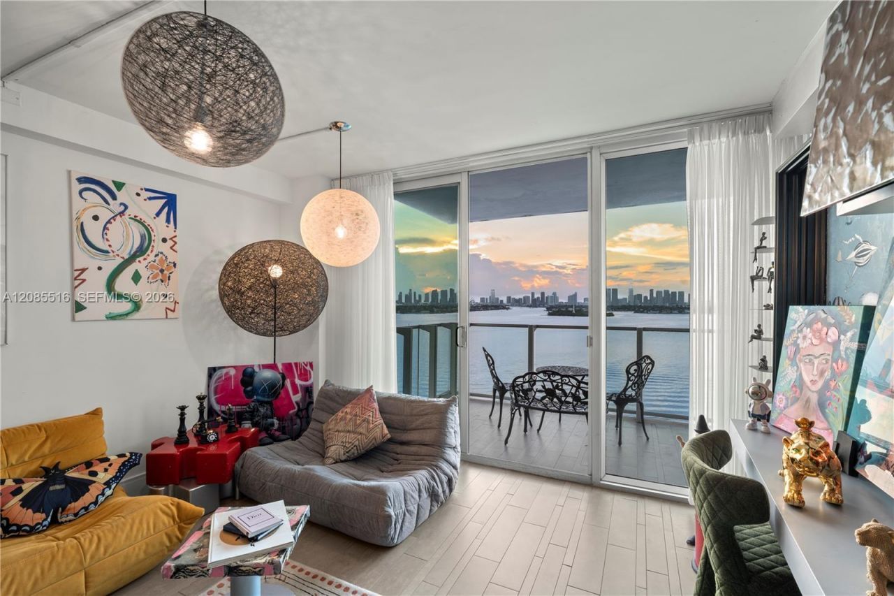 1100 West Ave, Unit 1020, Miami Beach, FL 33139 Photo