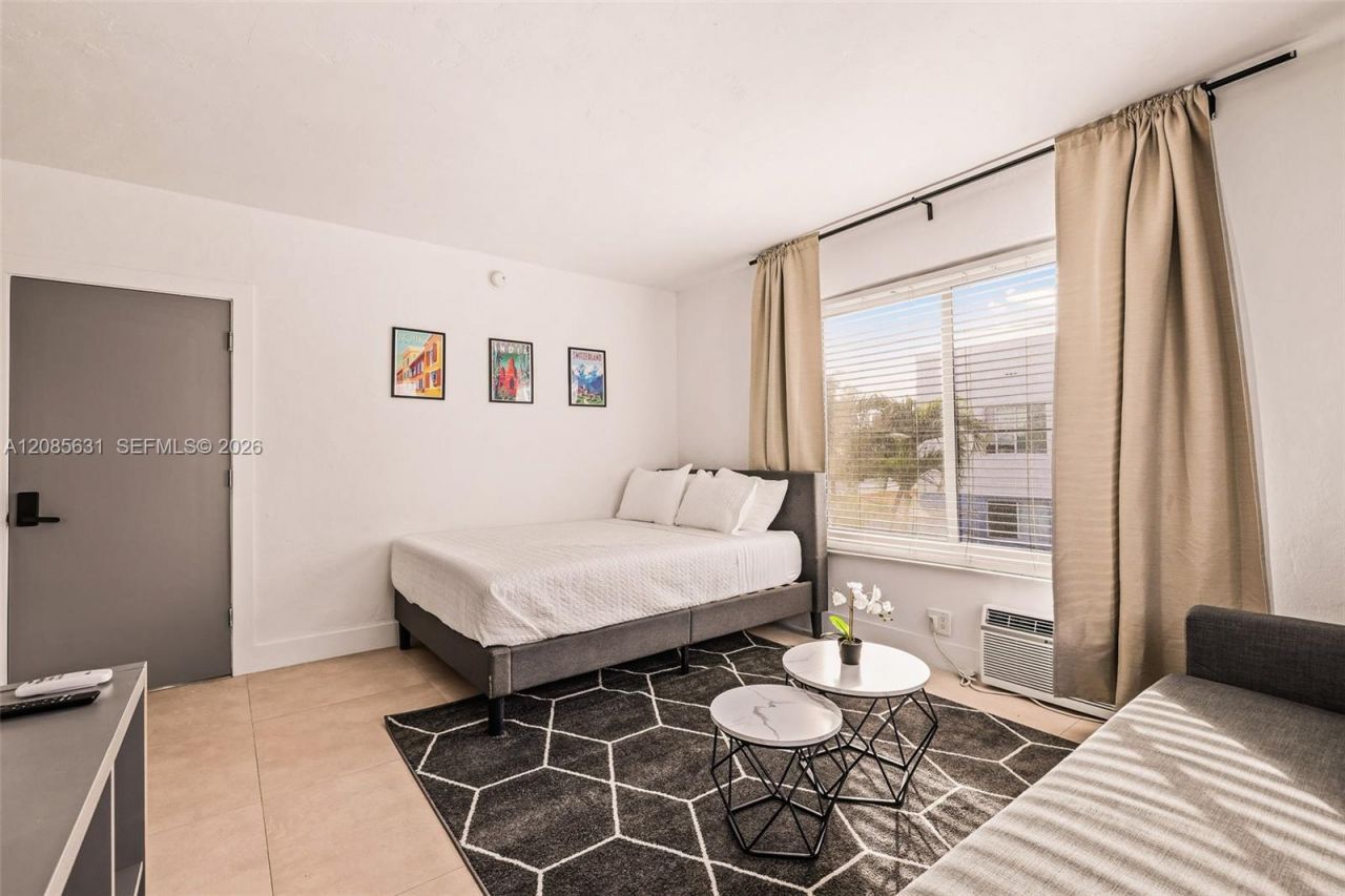 7340 Harding Ave, Unit 12, Miami Beach, FL 33141 Photo