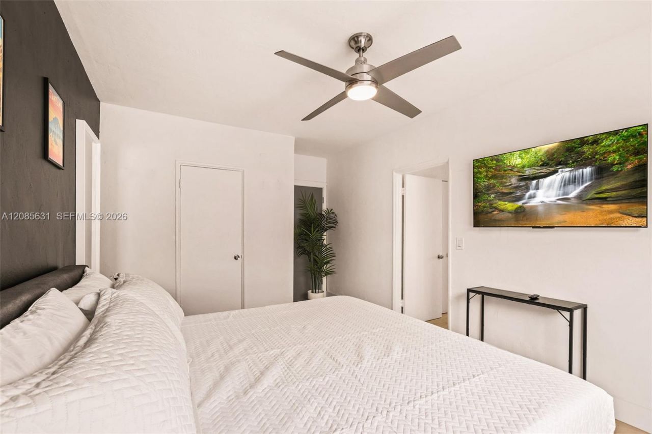 7340 Harding Ave, Unit 12, Miami Beach, FL 33141 Photo