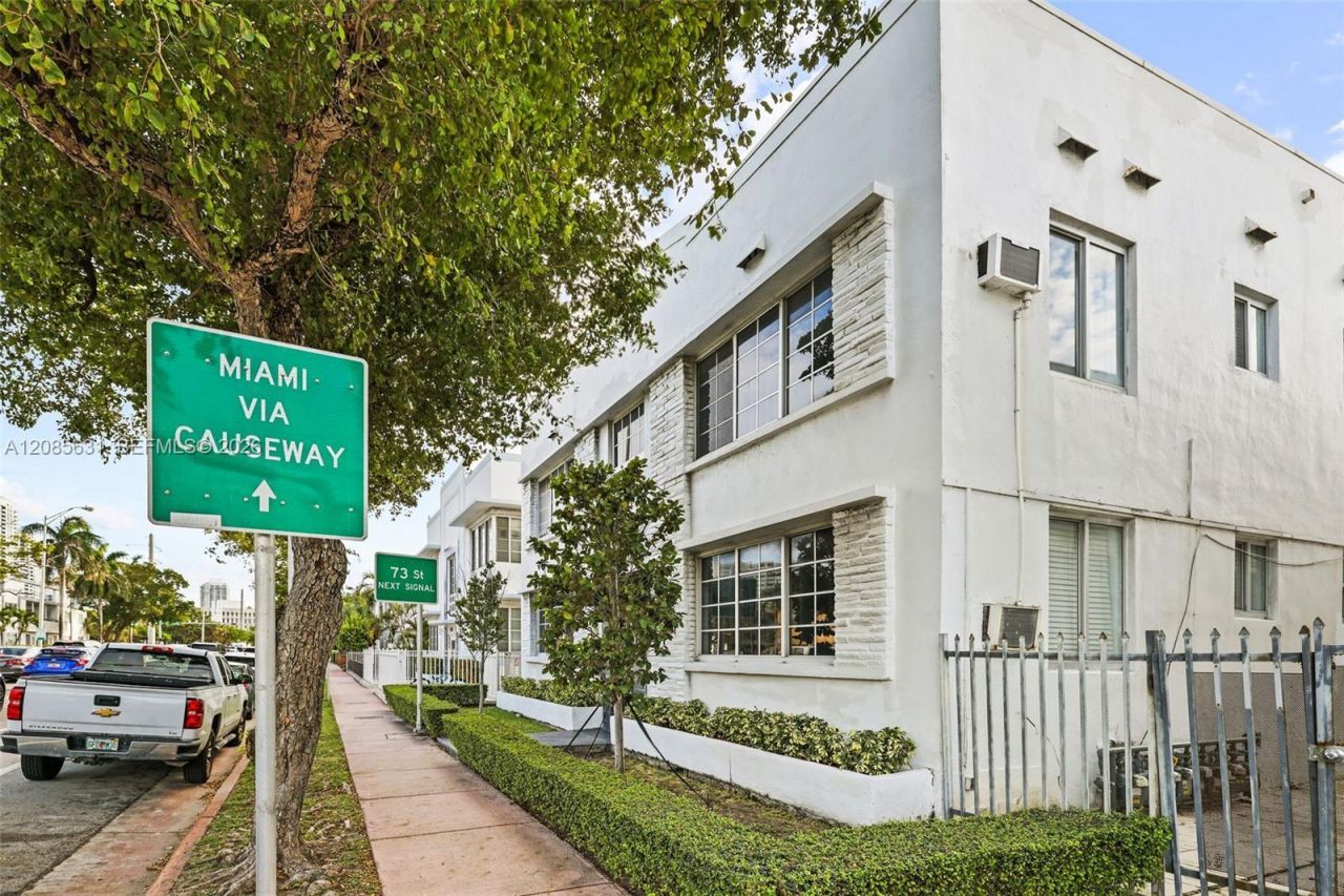 7340 Harding Ave, Unit 12, Miami Beach, FL 33141 Photo