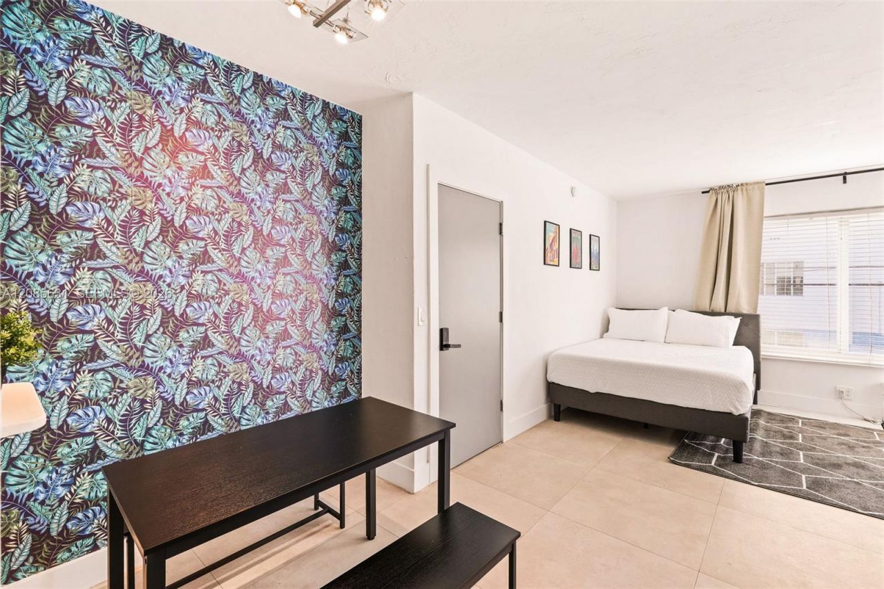 7340 Harding Ave, Unit 12, Miami Beach, FL 33141 Photo