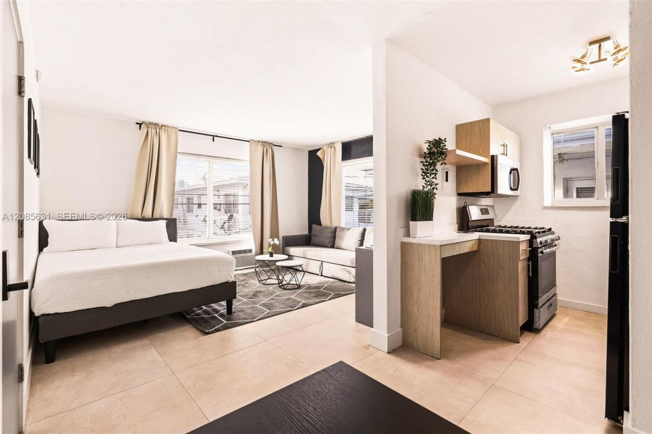 7340 Harding Ave, Unit 12, Miami Beach, FL 33141 Photo