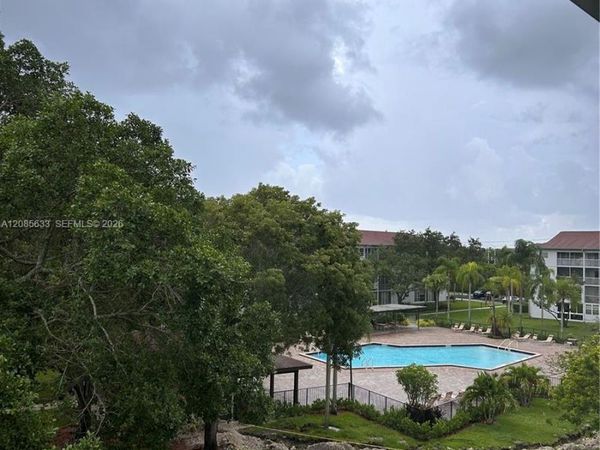 Unit 405S, Pembroke Pines, FL 33027