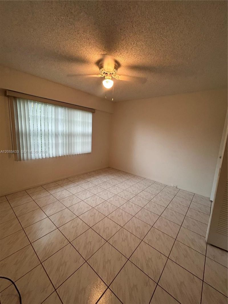 1351 SW 125th Ave, Unit 405S, Pembroke Pines, FL 33027 Photo