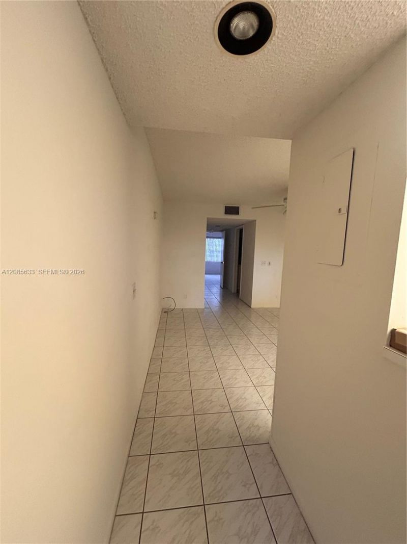 1351 SW 125th Ave, Unit 405S, Pembroke Pines, FL 33027 Photo