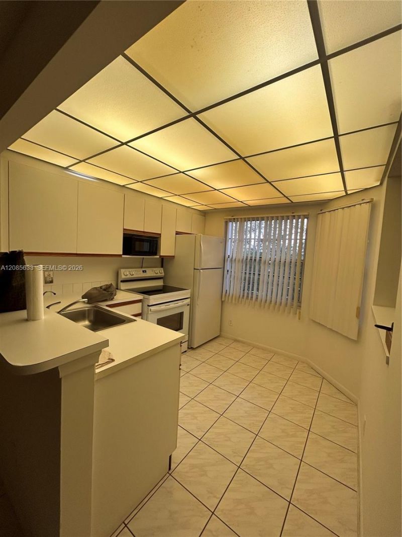 1351 SW 125th Ave, Unit 405S, Pembroke Pines, FL 33027 Photo