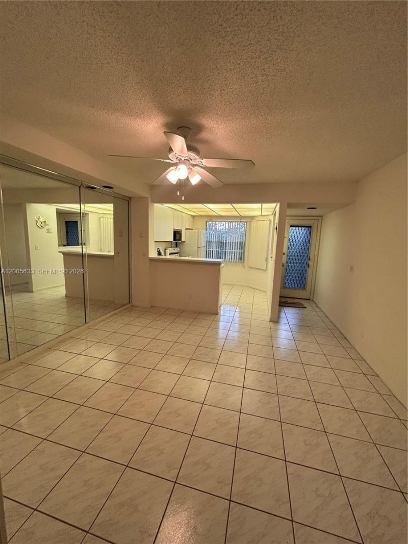 1351 SW 125th Ave, Unit 405S, Pembroke Pines, FL 33027 Photo