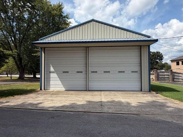 Lot Quigley Street , Cave City, KY 42127