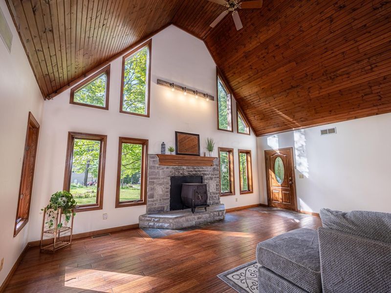 28065 Mckee Road, Frazeysburg, OH 43822 Photo 6