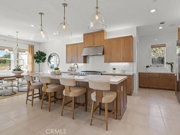 710 Ledgestone Drive, Santa Paula, CA 93060