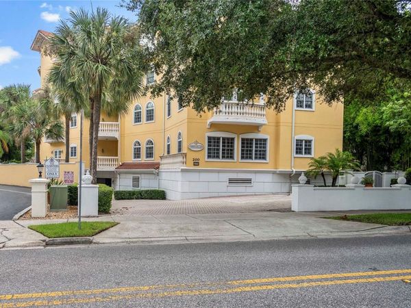 200 S INTERLACHEN AVENUE, Unit 350, WINTER PARK, FL 32789