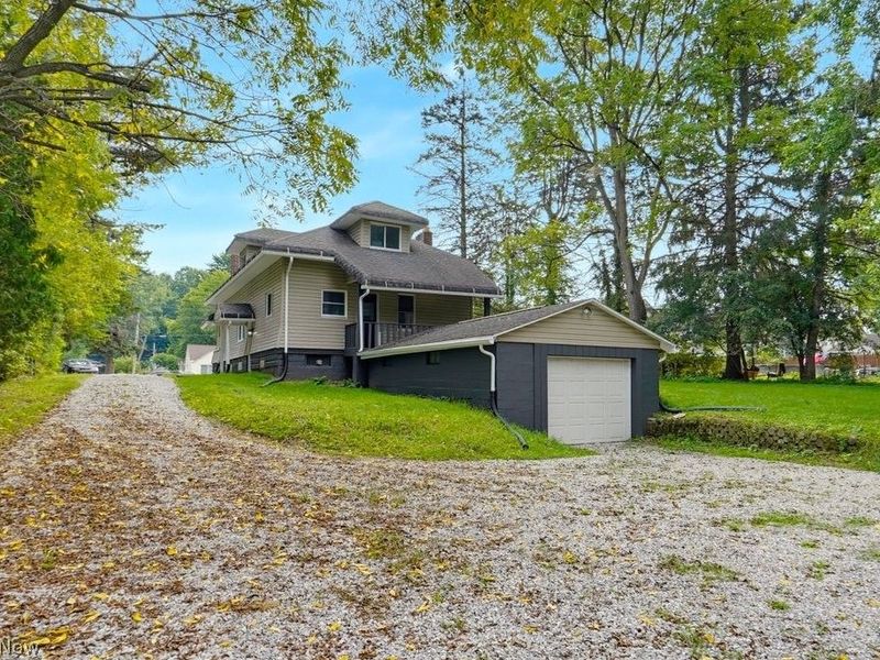 522 Massillon Road, Akron, OH 44306 Photo 2