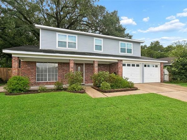 3768 TARA Drive, Destrehan, LA 70047