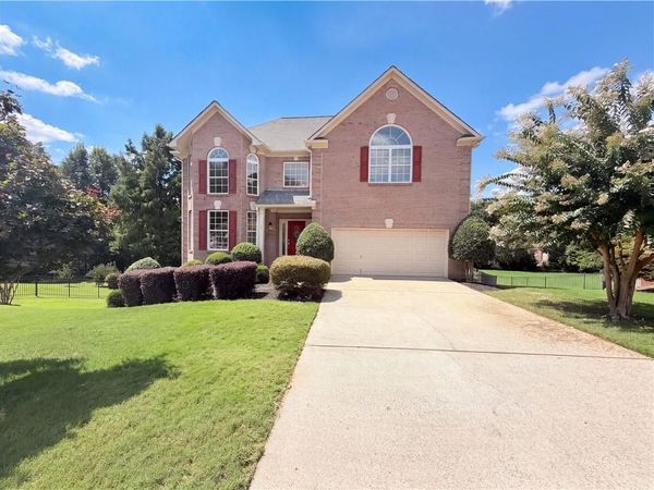 638 Glen Valley Way , Dacula, GA 30019