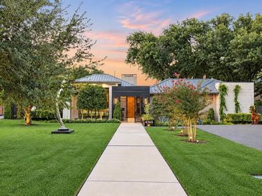 4745 Crooked Lane, Dallas, TX 75229