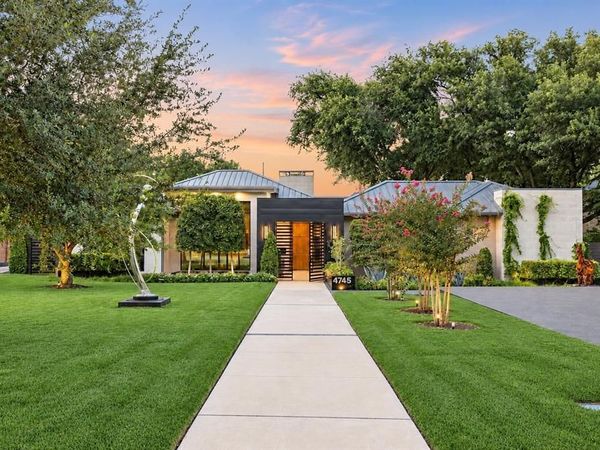 4745 Crooked Lane , Dallas, TX 75229