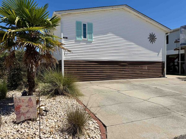 218 Dixon Rd. , Surfside Beach, SC 29575